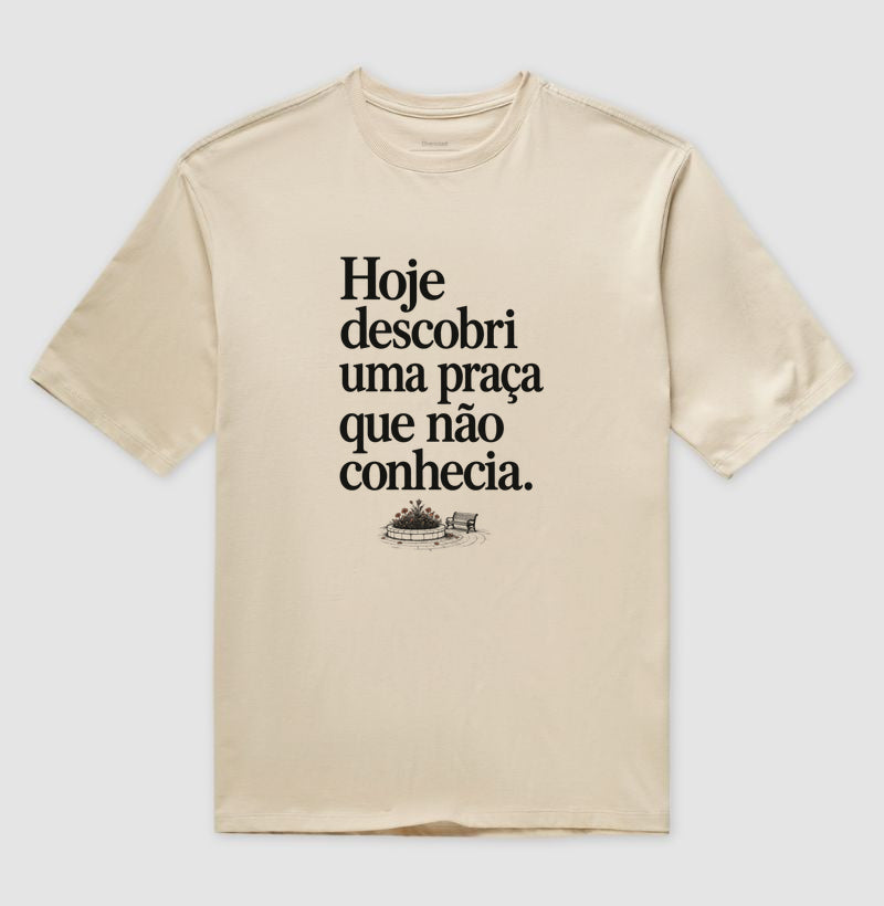 Camiseta Oversized - Praça Descoberta, Areia