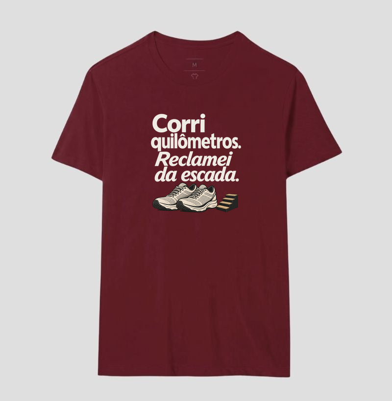 Camiseta Unissex - Escada Surpresa