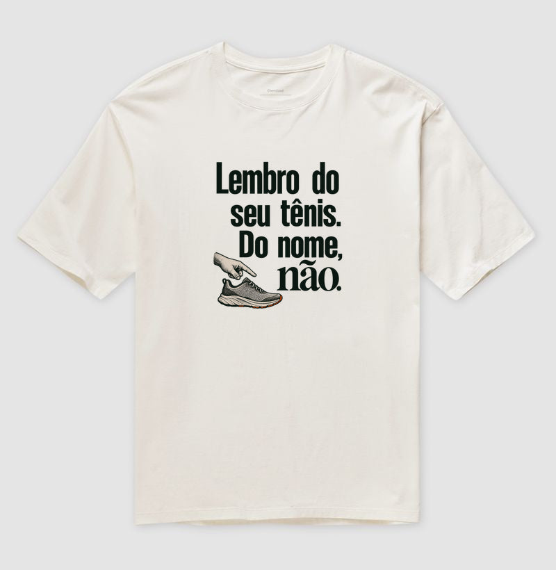 Camiseta Oversized - Nome Emprestado, Off White