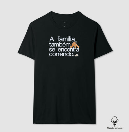 Camiseta Algodão Peruano - Família na Calçada