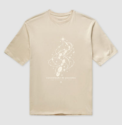 Camiseta Oversized - Constelação de passadas