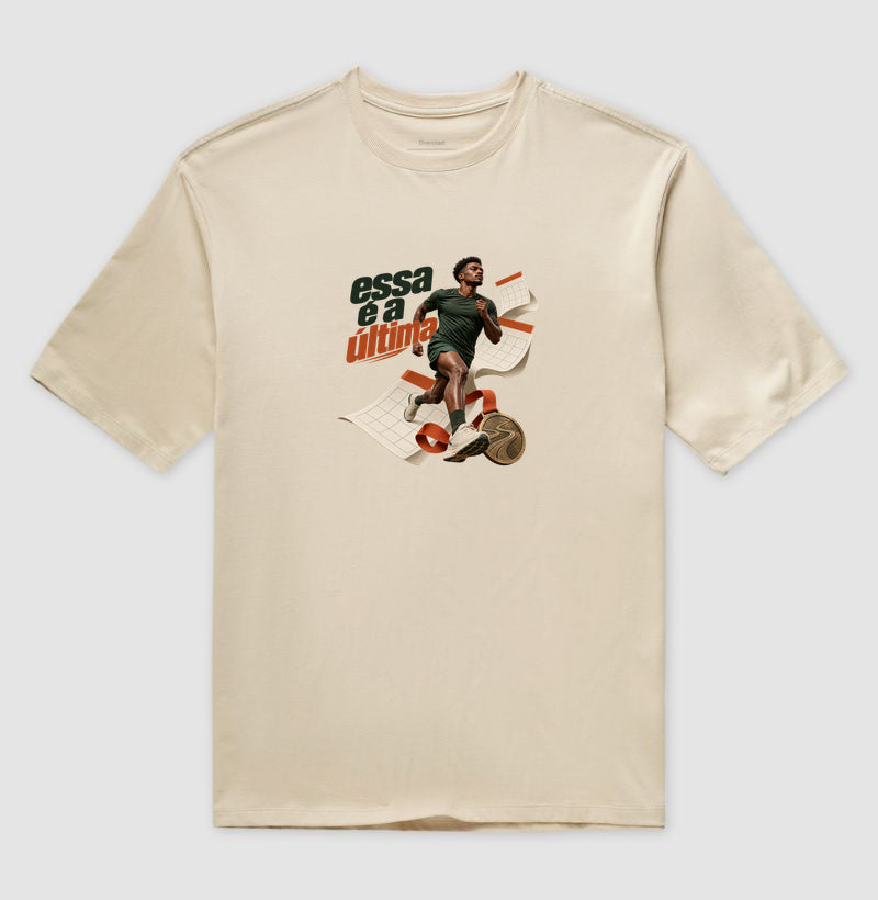 Camiseta Oversized - Inscrição Inevitável