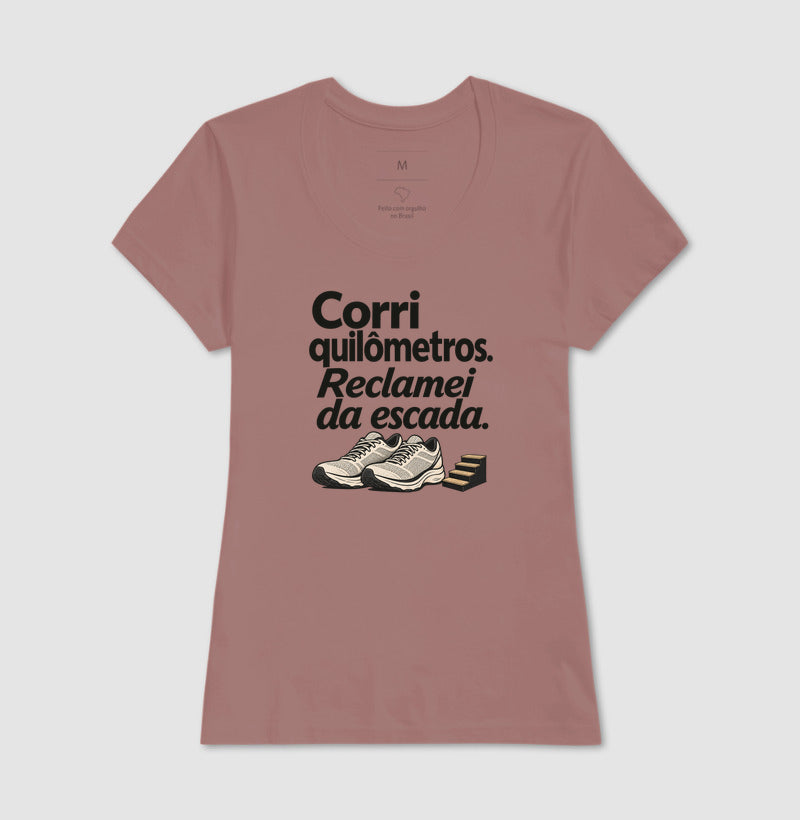 Camiseta Unissex - Escada Surpresa