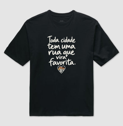 Camiseta Oversized - Rua Favorita, Preta