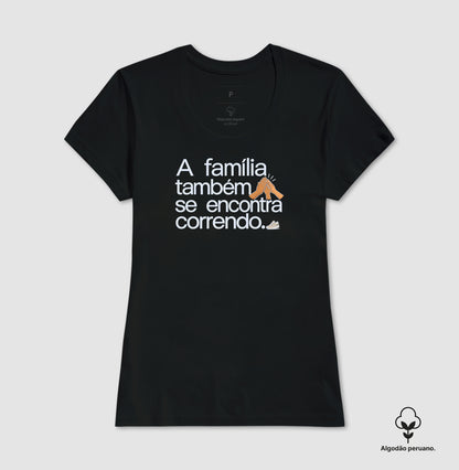 Camiseta Algodão Peruano - Família na Calçada