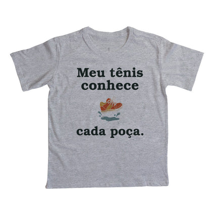 Camiseta Infantil - Conhecedor de Poças, Cinza