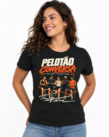 Camiseta Algodão Peruano - Pelotão Conversa — foto de estúdio