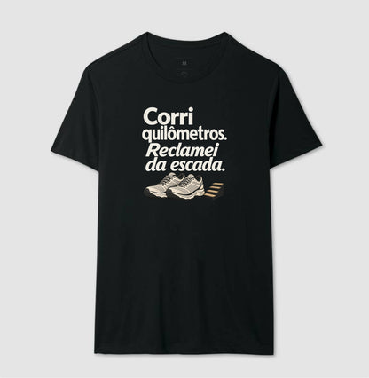 Camiseta Unissex - Escada Surpresa