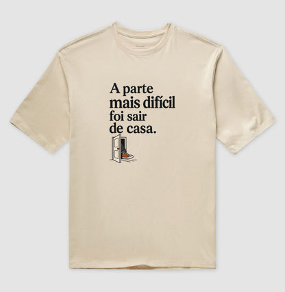 Camiseta Oversized - Coragem de Ir, Areia