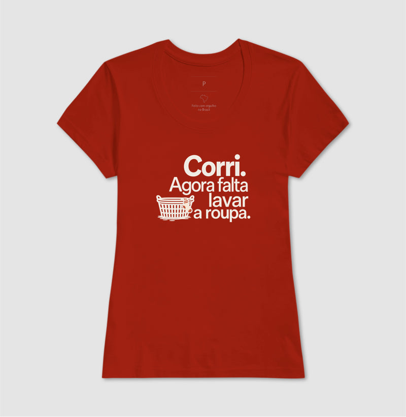 Camiseta Unissex - Roupa no Varal