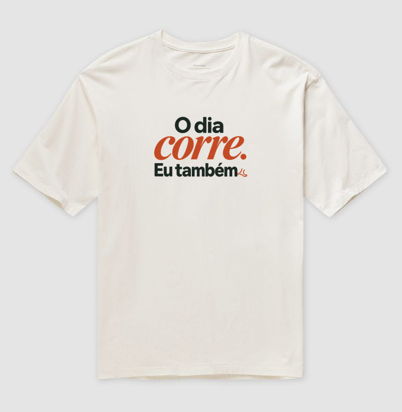 Camiseta Oversized - O Dia e Eu