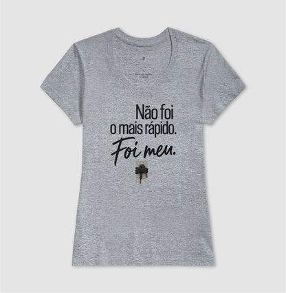 Camiseta Unissex - Orgulho sem Comparação, Feminino, Cinza