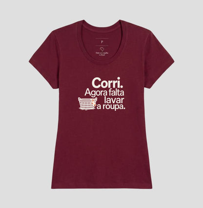 Camiseta Unissex - Roupa no Varal