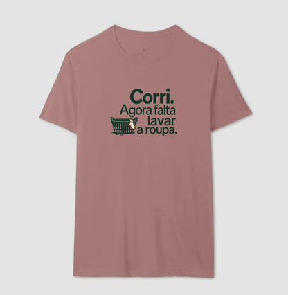 Camiseta Unissex - Roupa no Varal