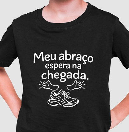 Camiseta Infantil - Abraço na Chegada