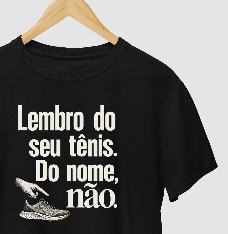 Camiseta Unissex - Nome Emprestado