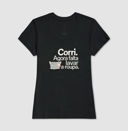 Camiseta Unissex - Roupa no Varal