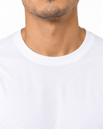 Camiseta Algodão Peruano Foto Antes da Largada — detalhe da gola