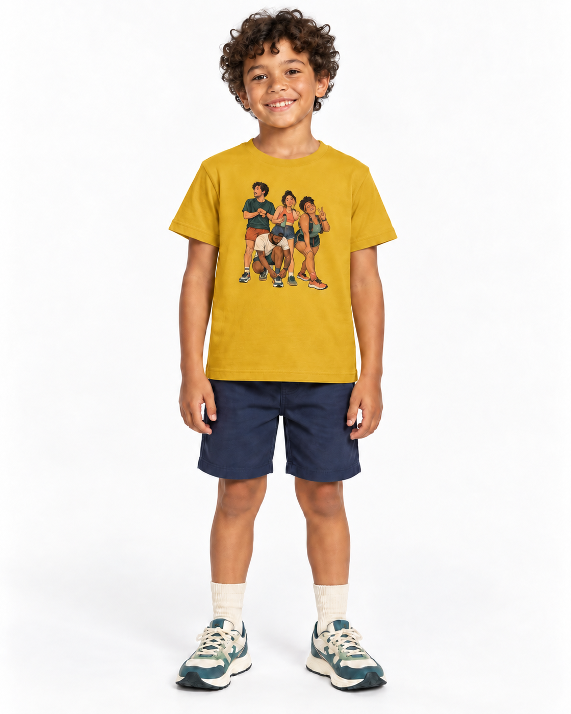 Camiseta Infantil Foto Antes da Largada — menino em fundo branco