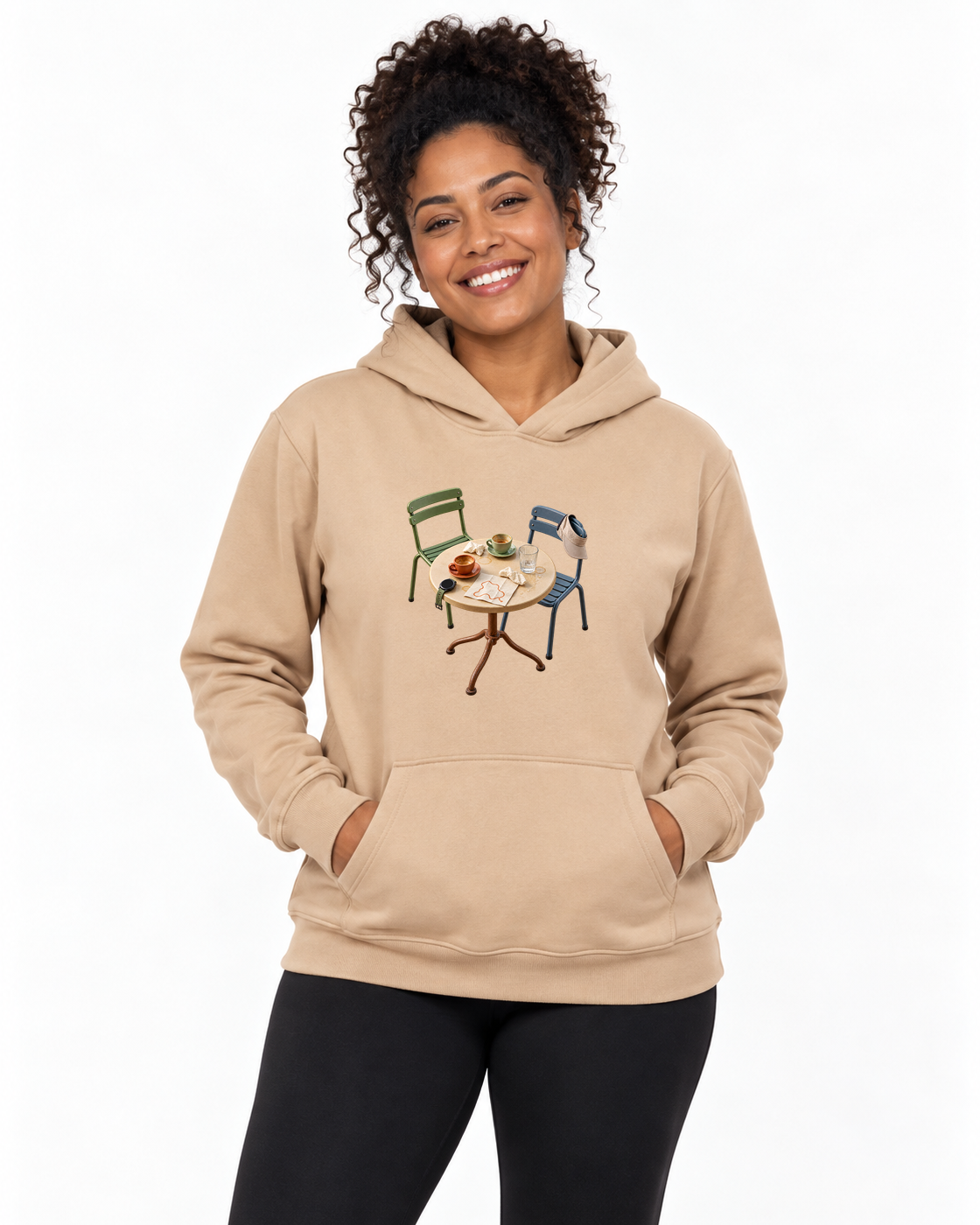 Hoodie Moletom Mesa de Encontro — mulher em fundo branco