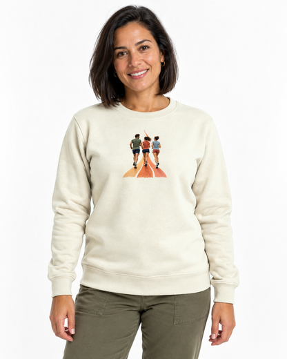 Suéter Moletom Último Quilômetro Juntos — mulher em fundo branco