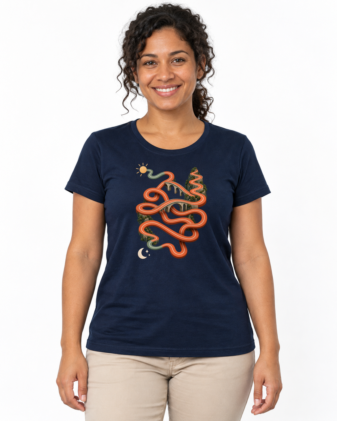 Camiseta Algodão Peruano Só um Trote — mulher em fundo branco