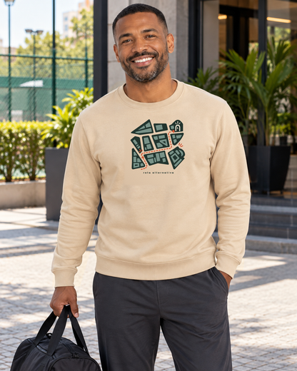 Plano de Emergência — suéter Entrevoltas — modelo masculino — bege — lifestyle