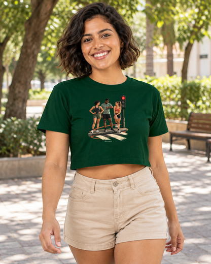 Semáforo Vermelho — cropped Entrevoltas — modelo feminino — verde — lifestyle