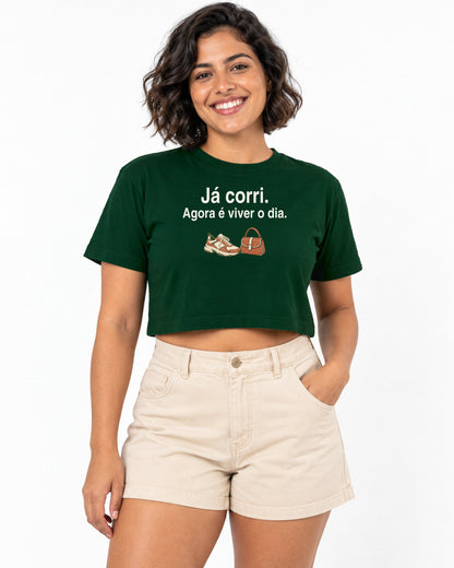 Cropped - Dia Inteiro — foto com modelo