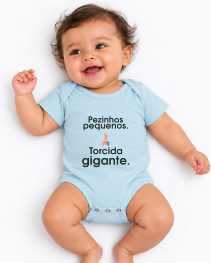 Body Infantil - Torcida Pequena — foto com modelo