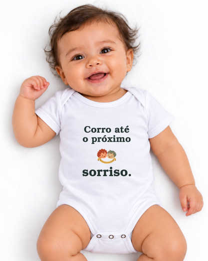 Body Infantil - Volta de Sorrisos — foto com modelo