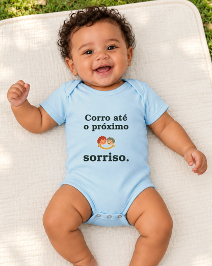 Body Infantil - Volta de Sorrisos — foto com modelo