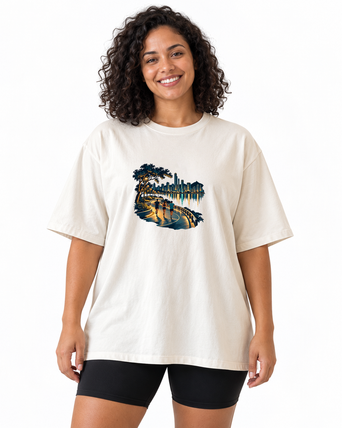 Camiseta Oversized - Noite Refletiva — foto com modelo