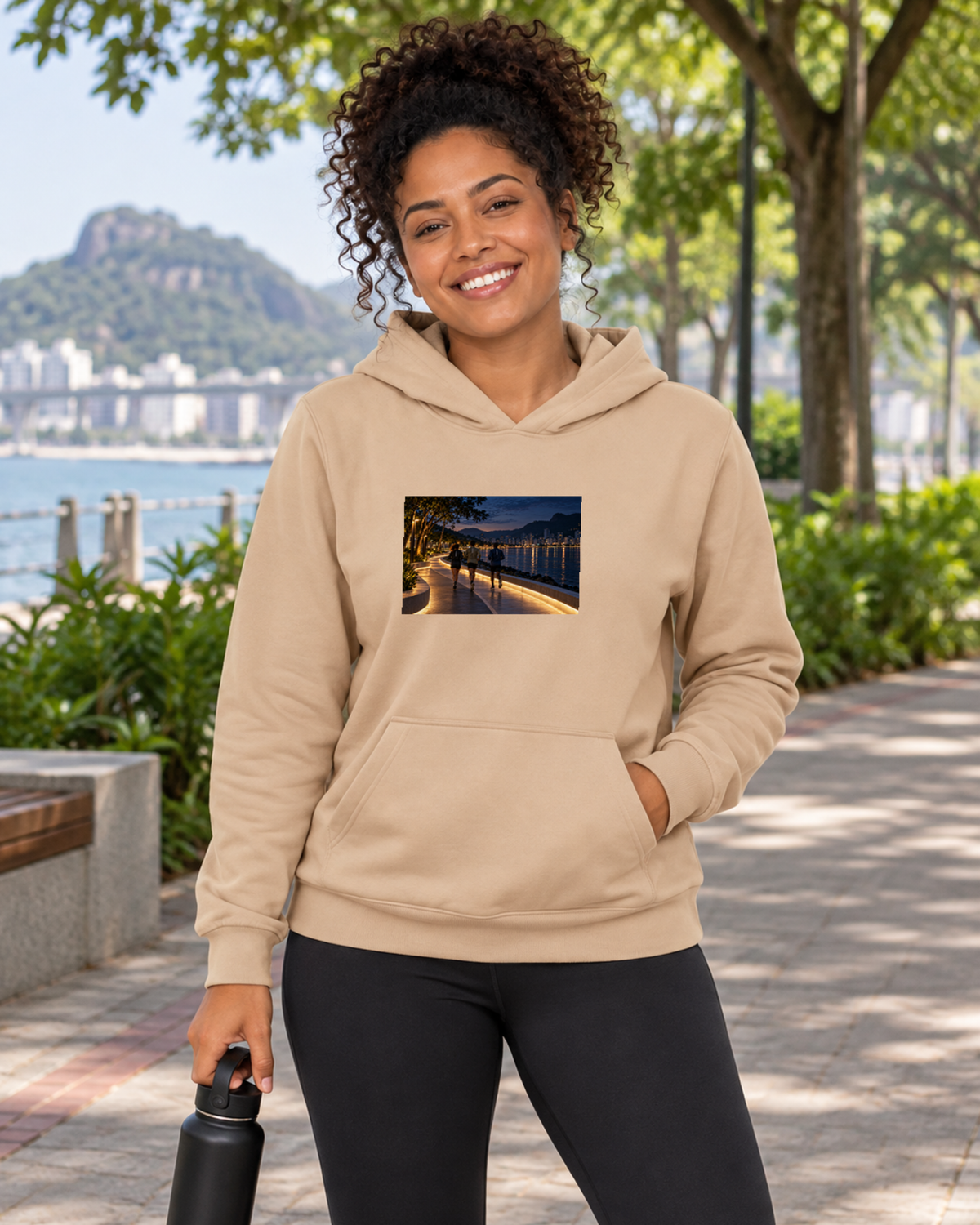Hoodie Moletom - Noite Refletiva — foto com modelo