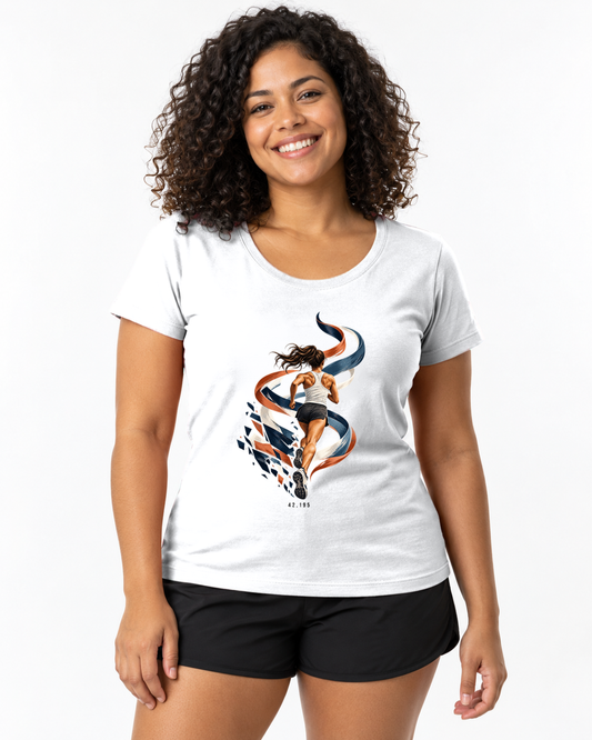 Camiseta Unissex - Dentro da Maratona — foto com modelo.