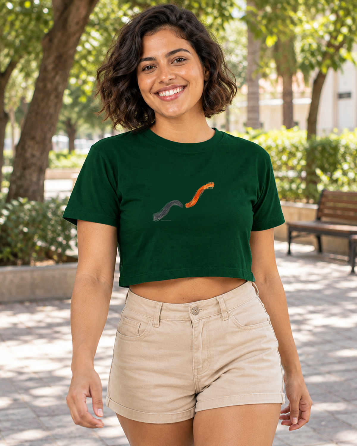 Cropped - Voltei a Correr — foto com modelo.