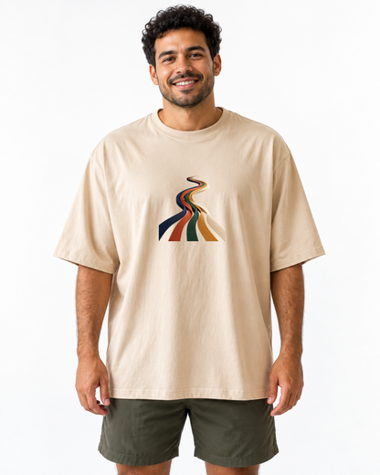 Camiseta Oversized - Quilômetros Compartilhados — foto com modelo