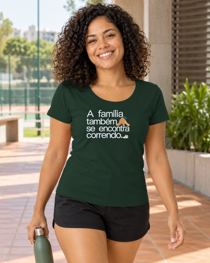 Camiseta Unissex - Família na Calçada - IMG04 - Verde