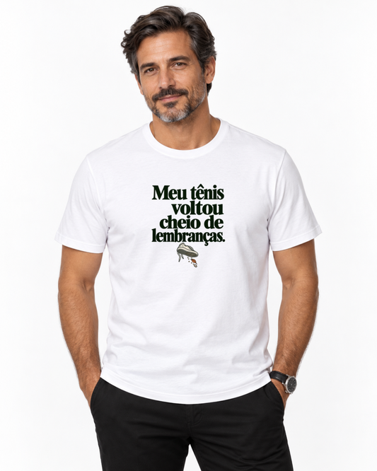 Camiseta Algodão Peruano - Areia de Brinde — foto com modelo