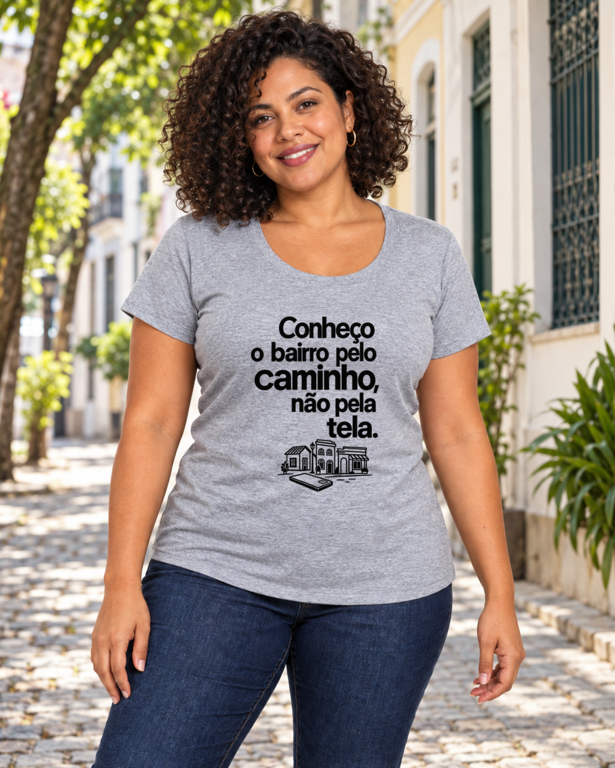 Camiseta Unissex - Caminho Sem Tela — foto com modelo