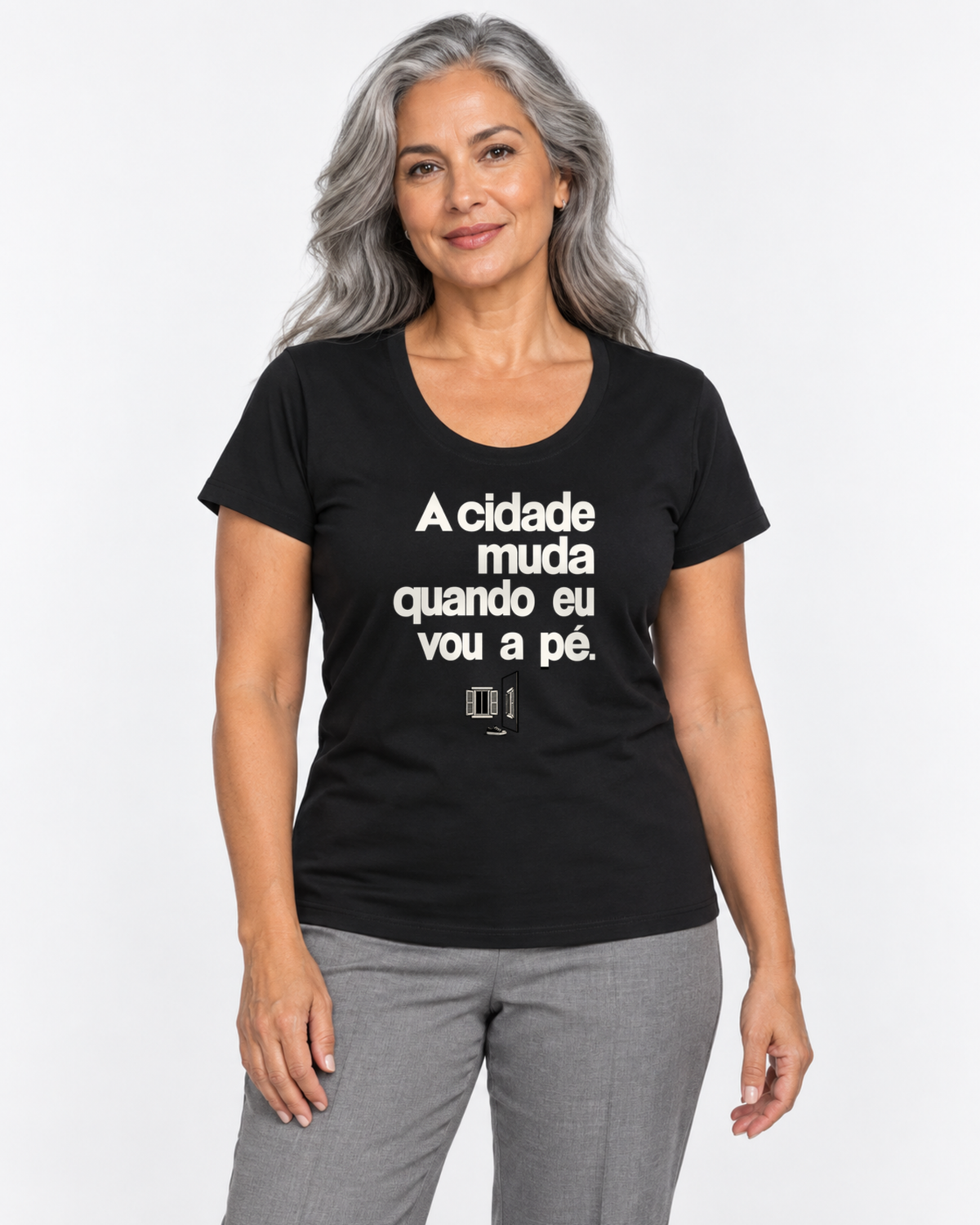 Camiseta Algodão Peruano - Outro Olhar — foto com modelo