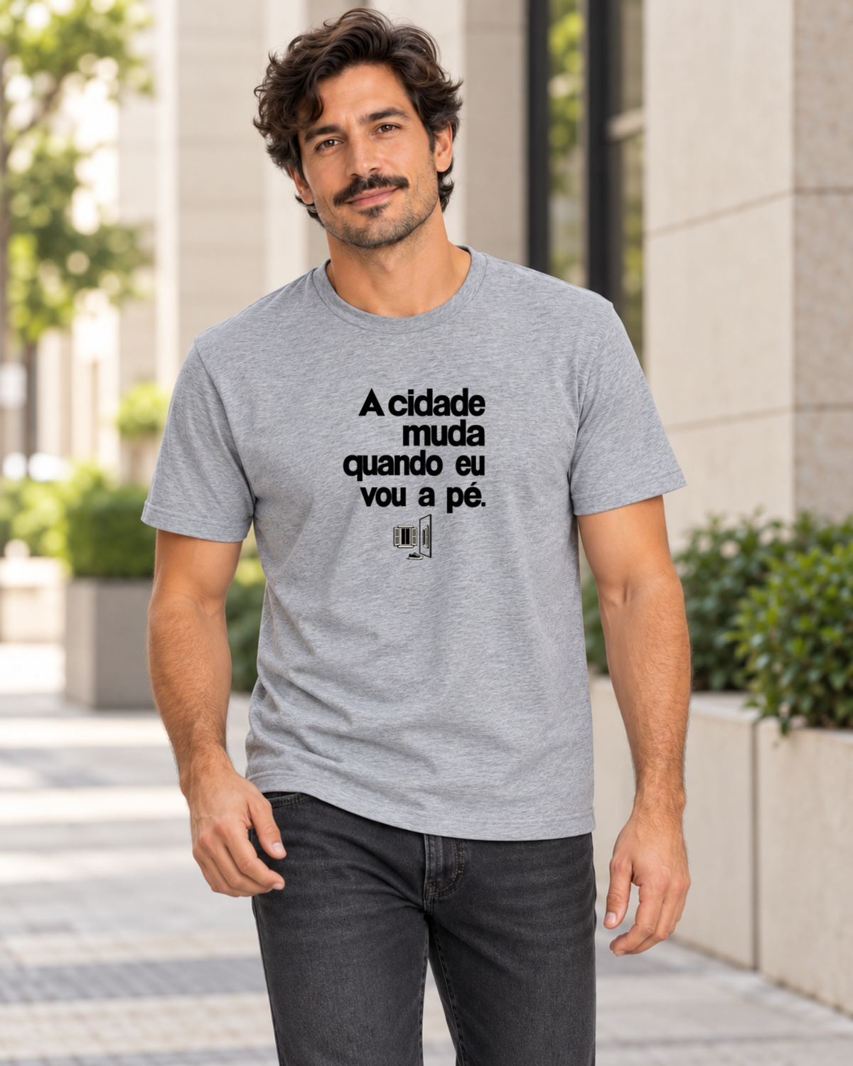 Camiseta Unissex - Outro Olhar — foto com modelo