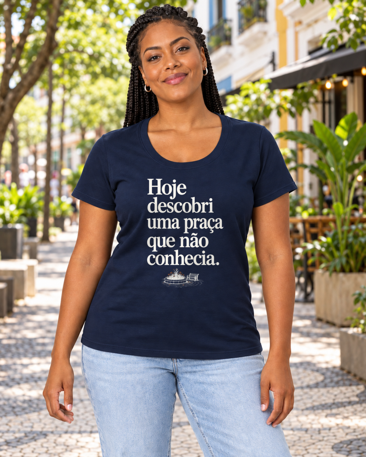 Camiseta Algodão Peruano - Praça Descoberta — foto com modelo