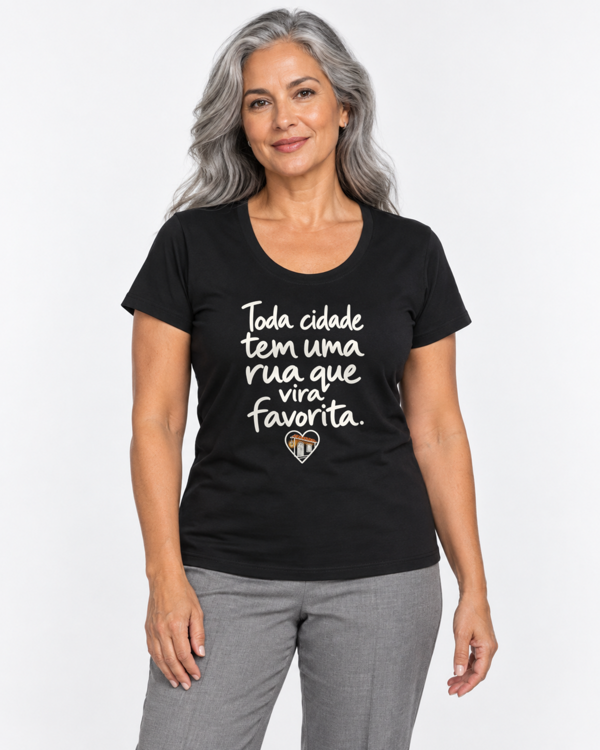Camiseta Algodão Peruano - Rua Favorita — foto com modelo