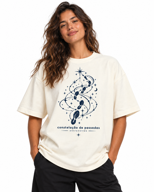 Camiseta Oversized - Constelação de passadas