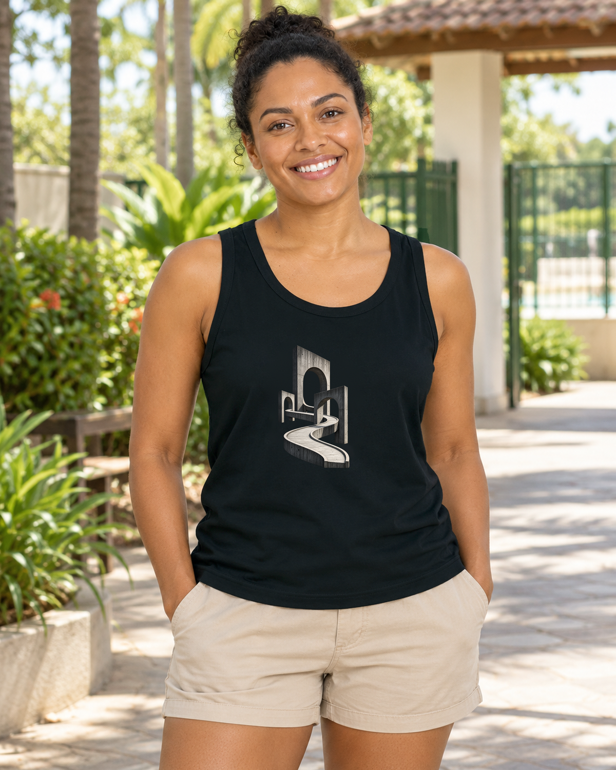 Regata Unissex - Horizonte de Concreto, cor Preta, modelo feminino, ambiente