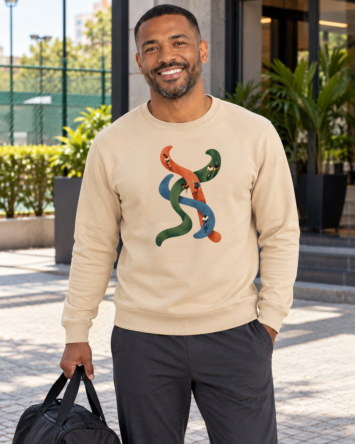 Suéter Moletom - Rotas que se Cruzam, cor Bege, modelo masculino, ambiente