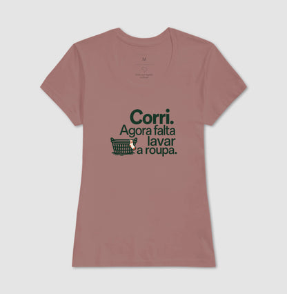 Camiseta Unissex - Roupa no Varal