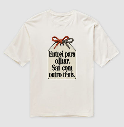 Camiseta Oversized - Catálogo de Tênis