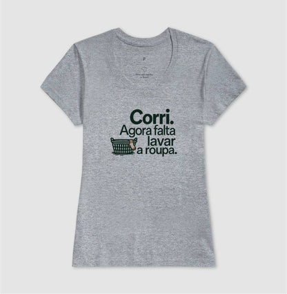 Camiseta Unissex - Roupa no Varal
